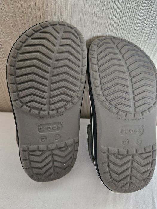 Crocs marimea C8