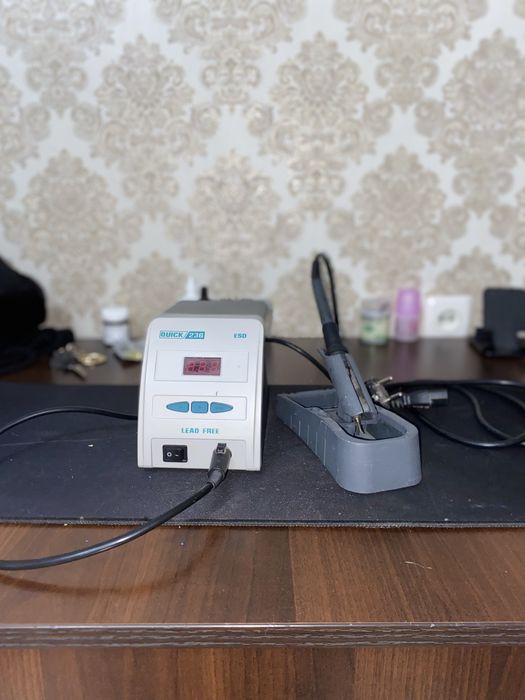 Продоется проф техника для ремонта гаджетов Б/у