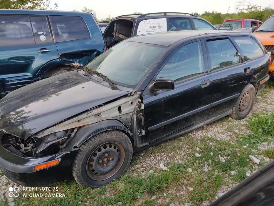 Volvo V40 diesel на части