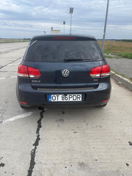 VOLKSWAGEN Golf 2011 — imagine 2