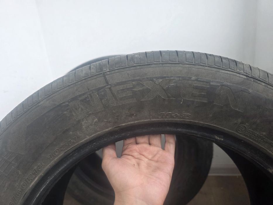 Продам шини бу R18 1 пара