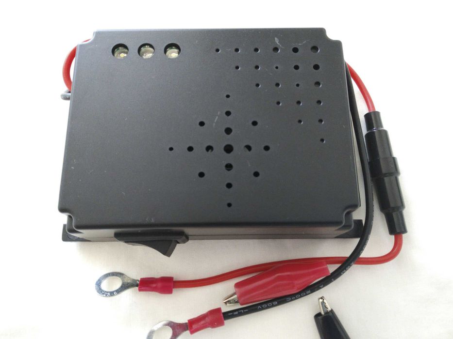 Эл. устройство капан за мишки и други животни от колата