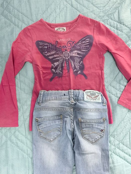 Оригинален блузка и дънки Tommy Hilfiger