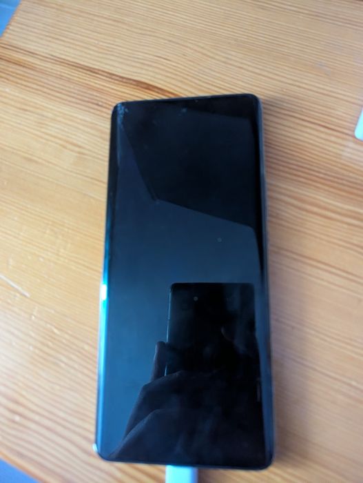 Продам телефон Хонор x9b