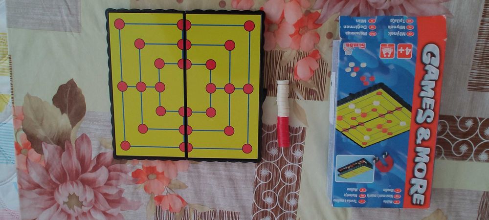 Шах,домино и магнитна мини игра