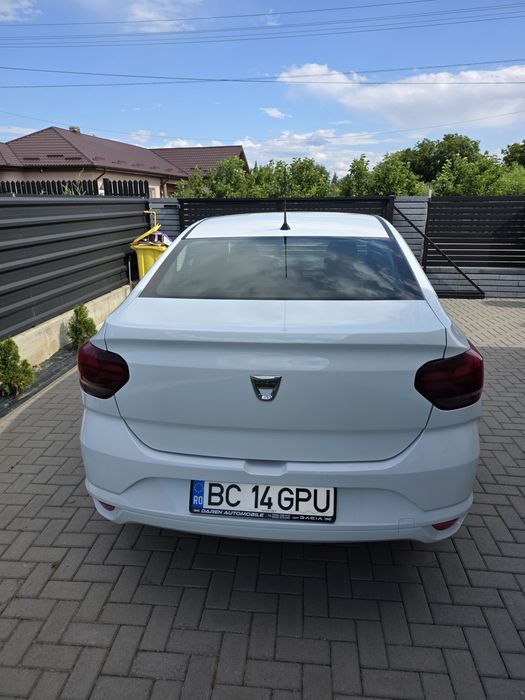Vând Dacia logan 2022