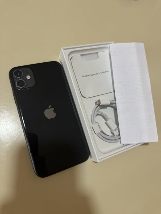 iPhone 11 в отличном состоянии
