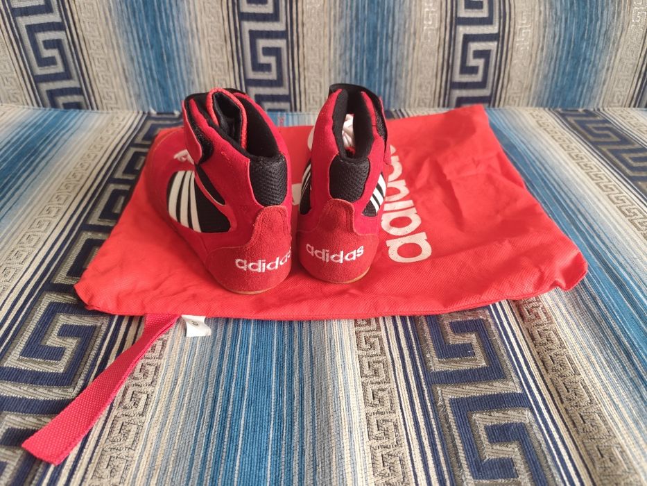 Борцовки бренда ADIDAS 40 размера