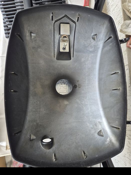 Weber Q1200 BBQ газов грил, като нов