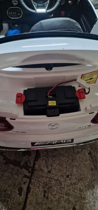 Детска кола Mercedez AMG