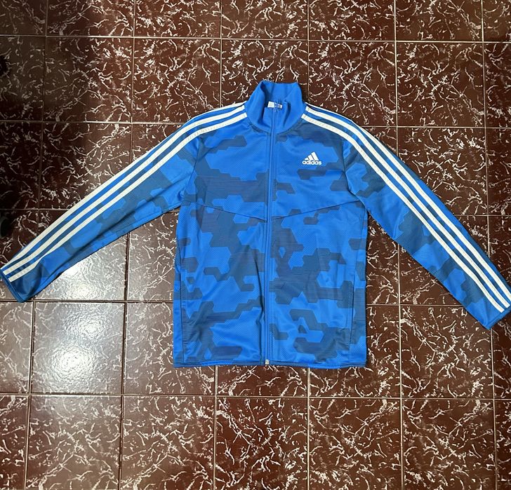 Горнище на Adidas