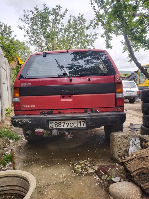 Продаётся NISSAN TERRANO W21  1990г