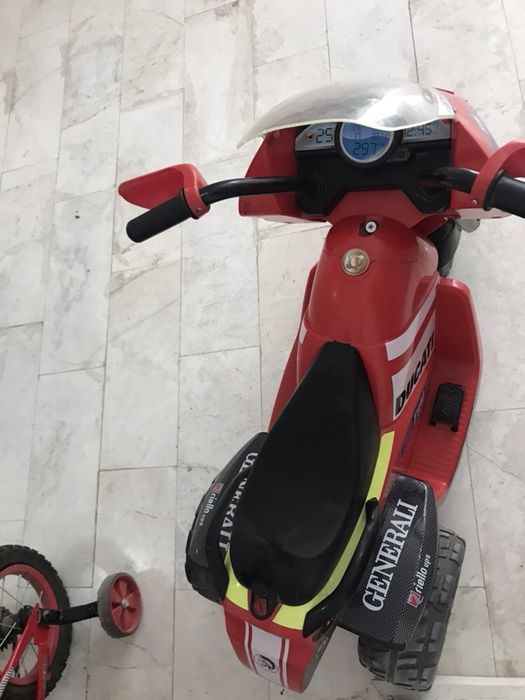 Продам Детский мотоцикл PegPerrego