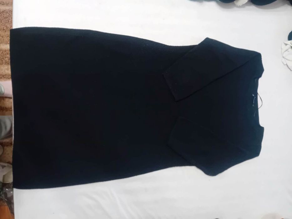 Rochie de toamna neagra marime 46