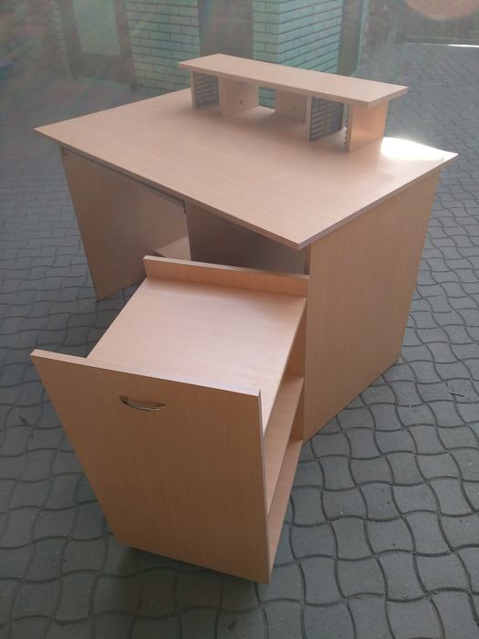 Стол парта стул комплект