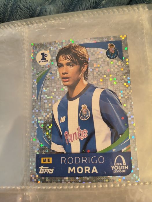 Topps first sticker Rodrigo mora