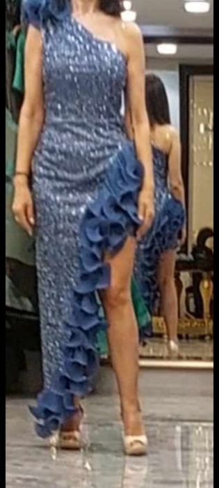 Официална  рокля