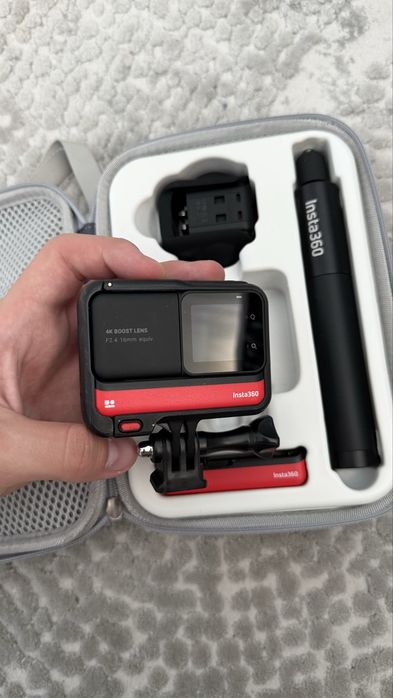 Insta360 ONE RS 4K Boost Пълен Комплект