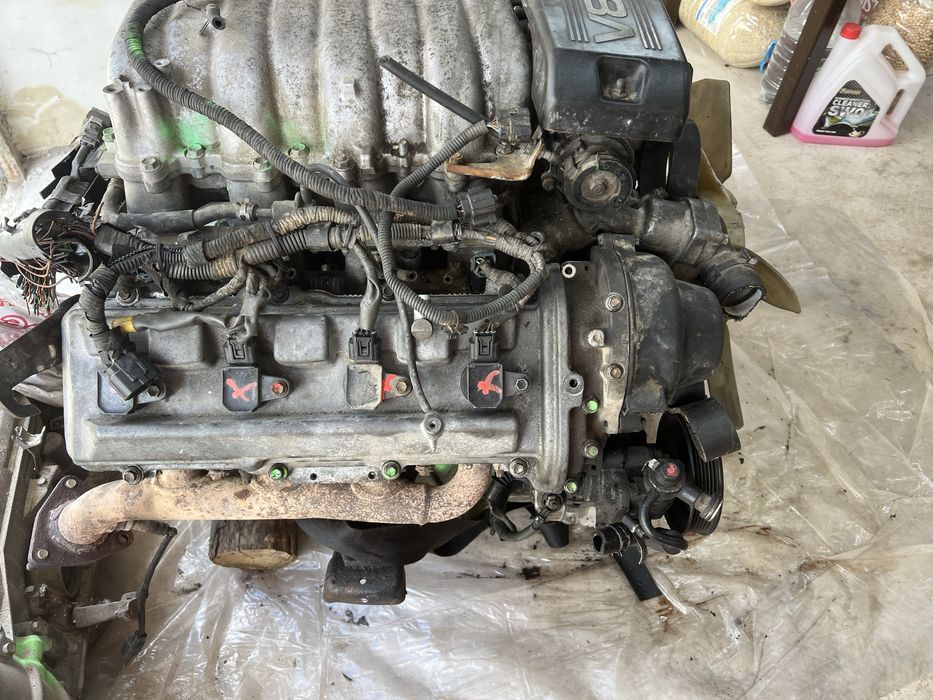 Двигател за Toyota land cruiser sequoila 4,7