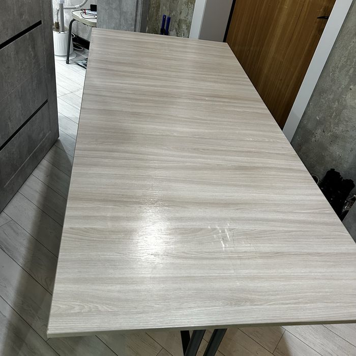 Продам кухеный стол