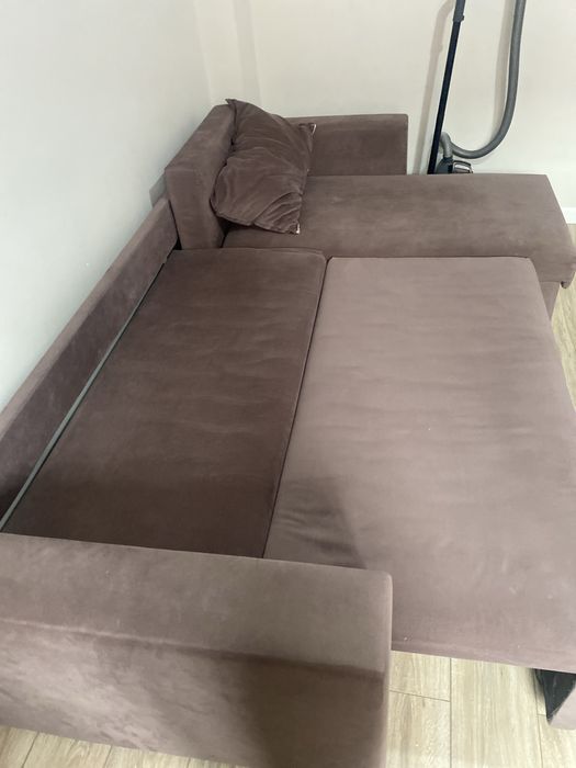 Диван угловой б/у