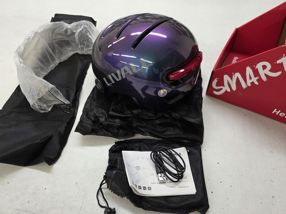 Интелигентна каска LIVALL L23 с визьор и LED осветителна система