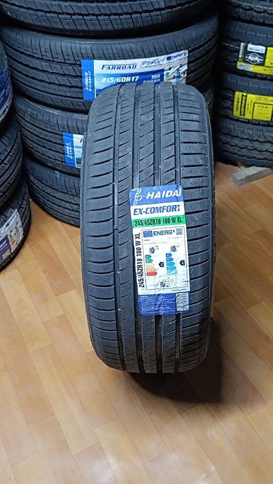 245/45ZR18  HAIDA
