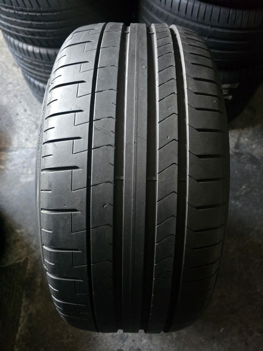 Pirelli 245/35 R19 93Y vară