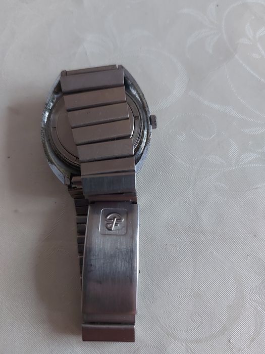 Часы наручные командирские.