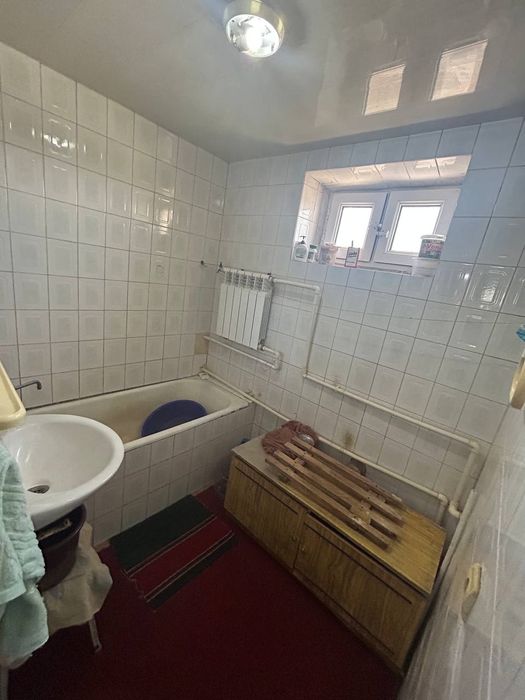 3 xonali 4-etaj sotiladi