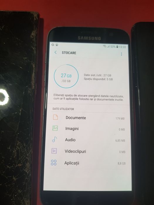 Pentru piese telefoane samsung