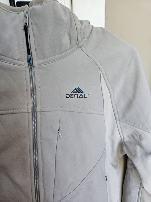 Дамско softshell яке Denali