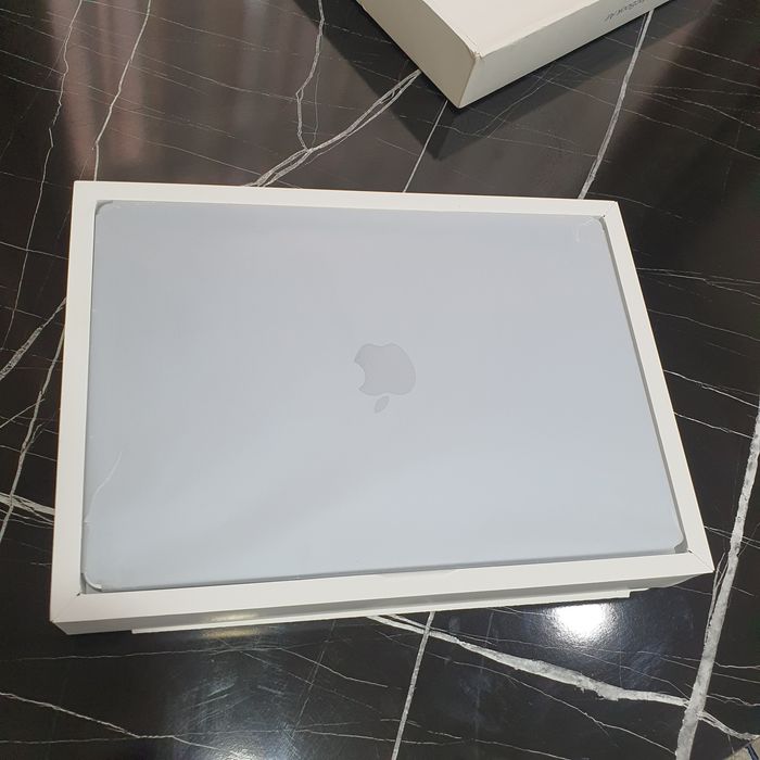15-inch Macbook Air M4 Sky Blue