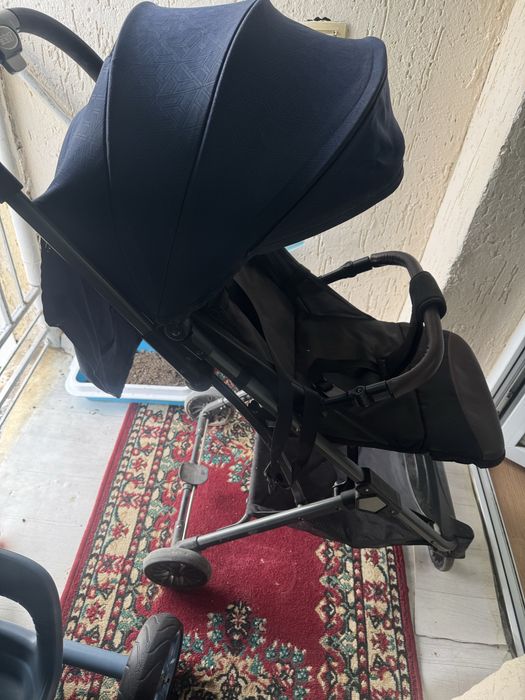 Продам коляску прогулочную