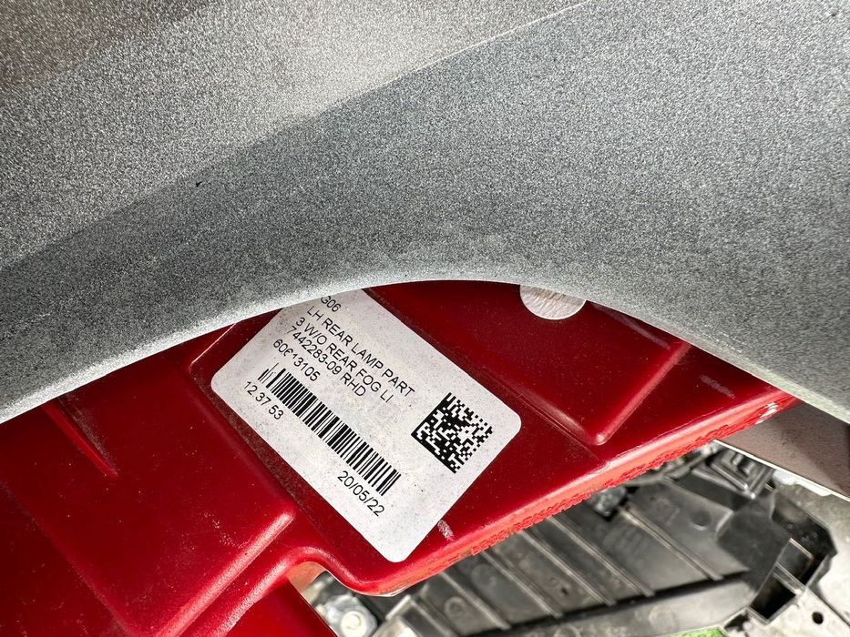 Bara spate completa originala BMW X6 G06 M cu evacuari tipsuri tobe