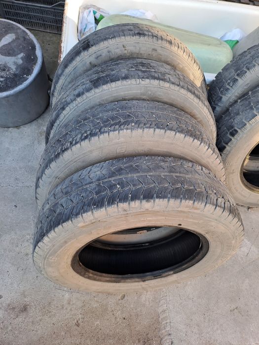 Продам резина на Газель