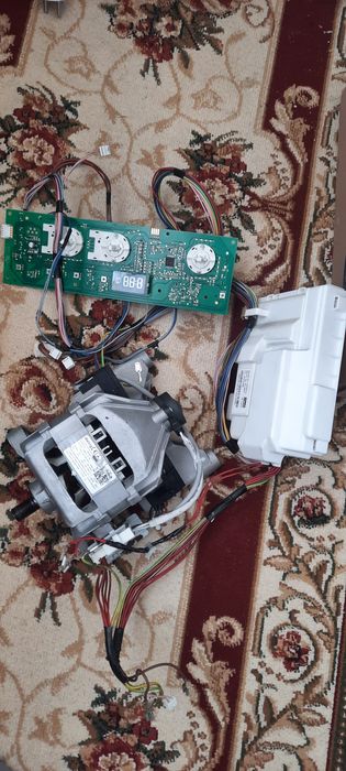 Мотор эл от стиральной машины индезит