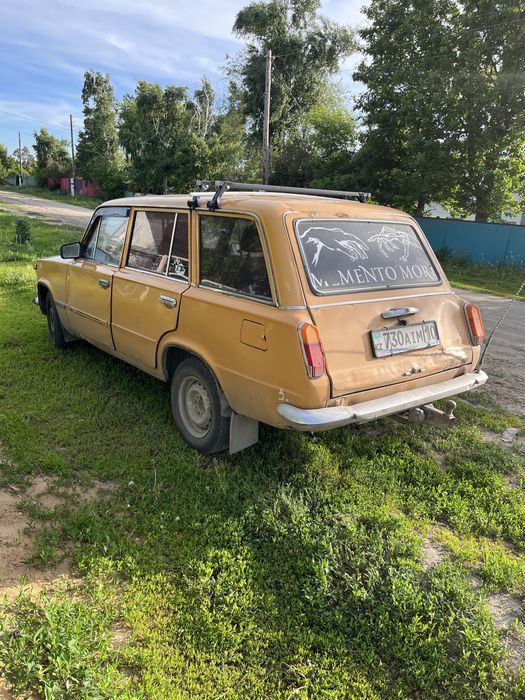 Продам ваз 2102.