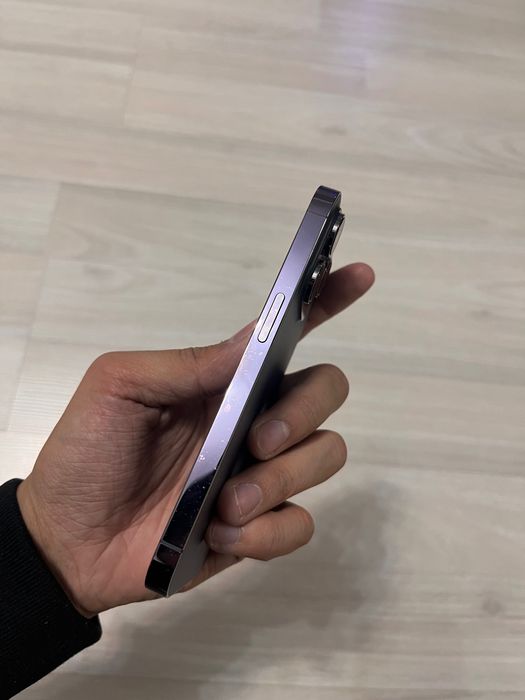Продам iPhone 14 Pro 256 Gb айфон 14 про