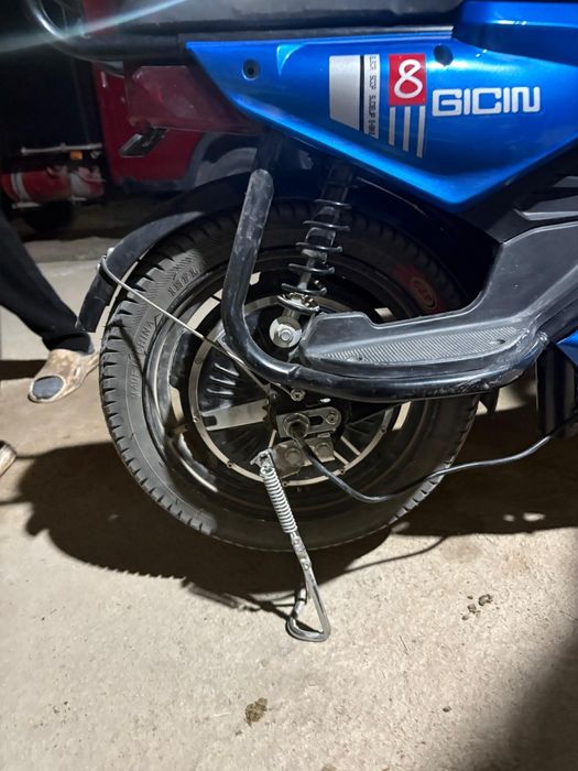 Скутер ск8 продам/обмен