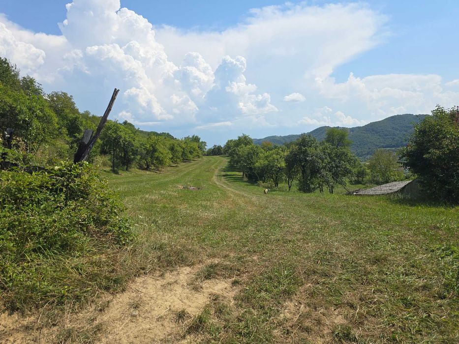 Vand teren intravilan