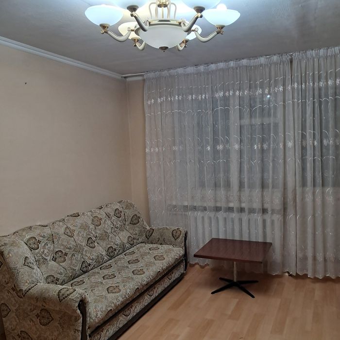 Сдам 2 ком.квартиру в центре