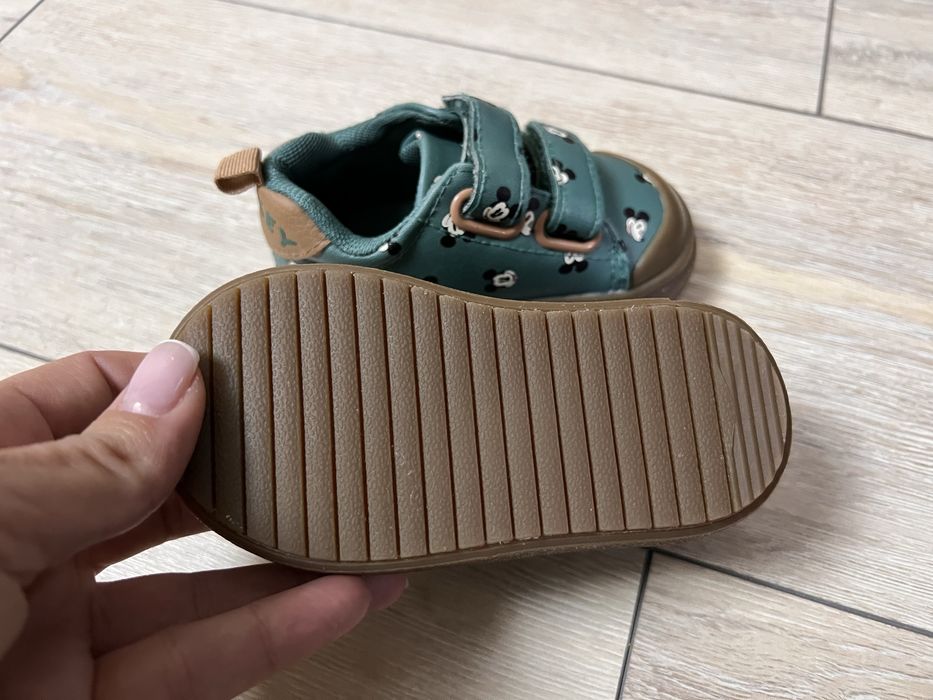 Бебешки кецове hm