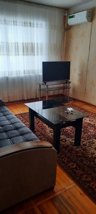 Узимни 4 хонали уйимни ижарага бераман 4/4/4. Хамма мебель техника бор