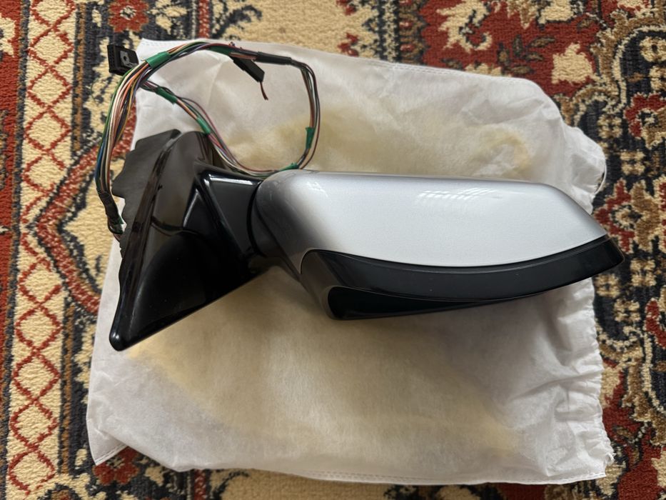 Зеркало на БМВ Х5