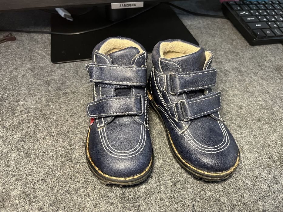 Осенние детские сапоги