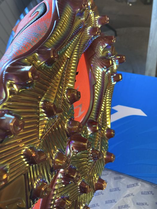 Бутонки joma нова