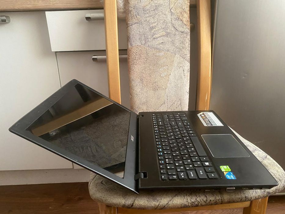 Acer intel core i3 Skylake/Nvidia GeForce