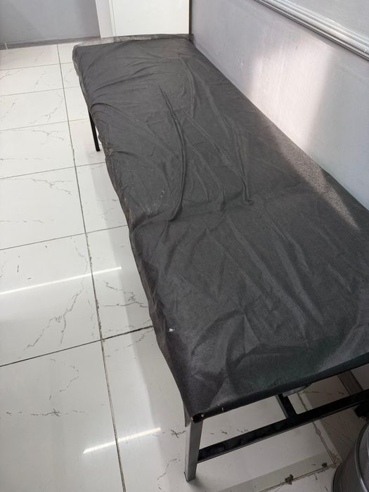 Продается кушетка