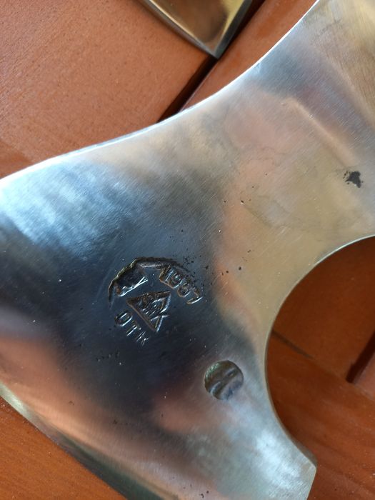 Топор УПС сталь У8 (бамовский топор